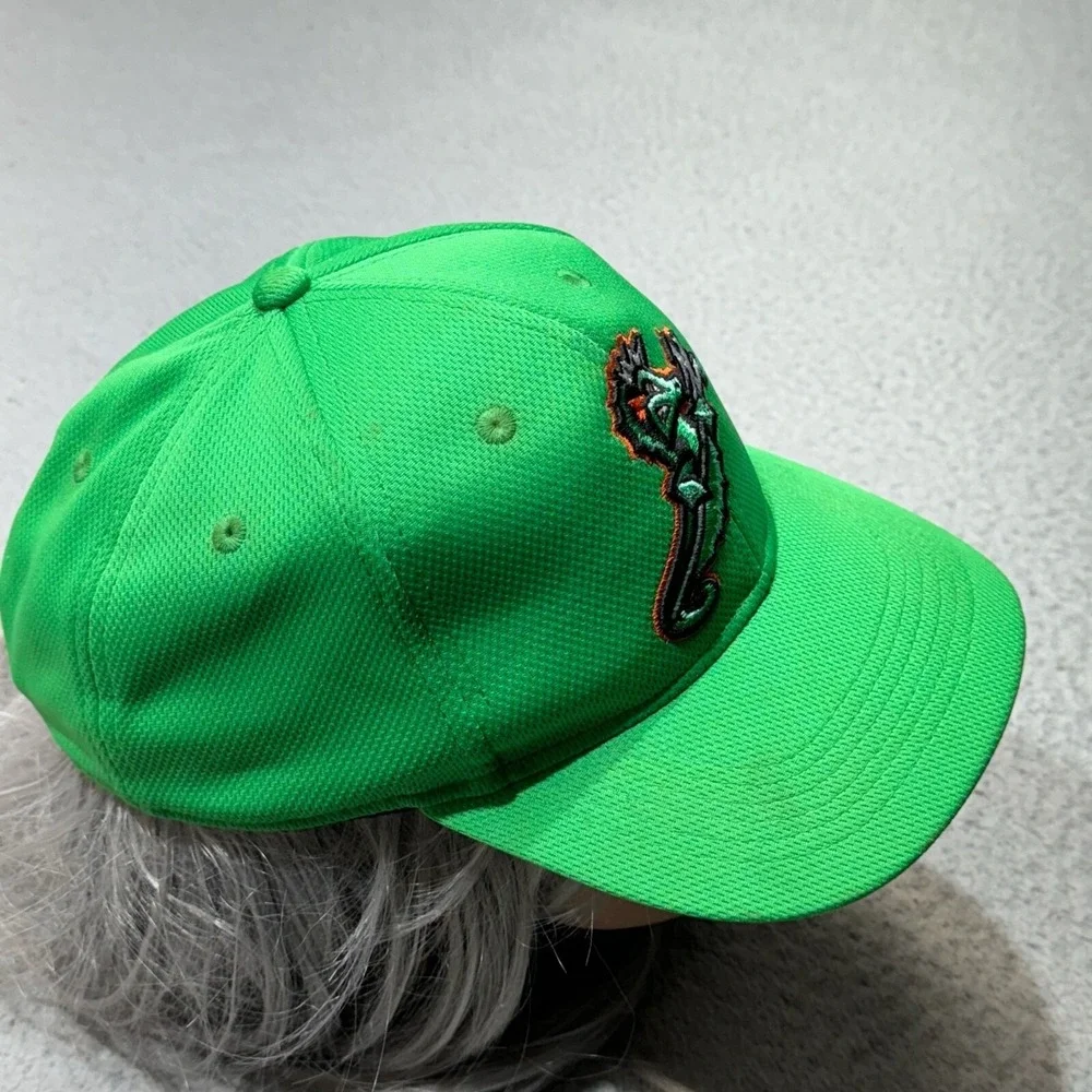 Norfolk Tides Hat Cap Strap Back Green Streetwear Retro Rare MiLB Youth